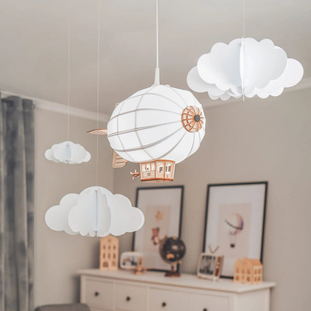 Lampada a sospensione decorativa in legno a forma di dirigibile, regalo per baby shower nella cameretta dei bambini, lampada da soffitto per illuminazione a sospensione nella cameretta dei bambini